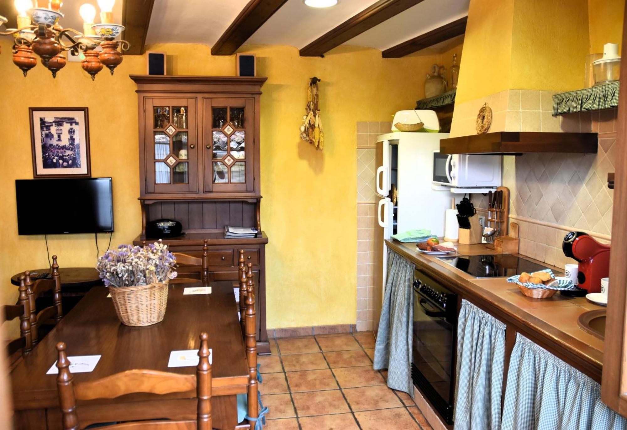 Casa Rural Nuri De Rei A Y B Todolella Kültér fotó